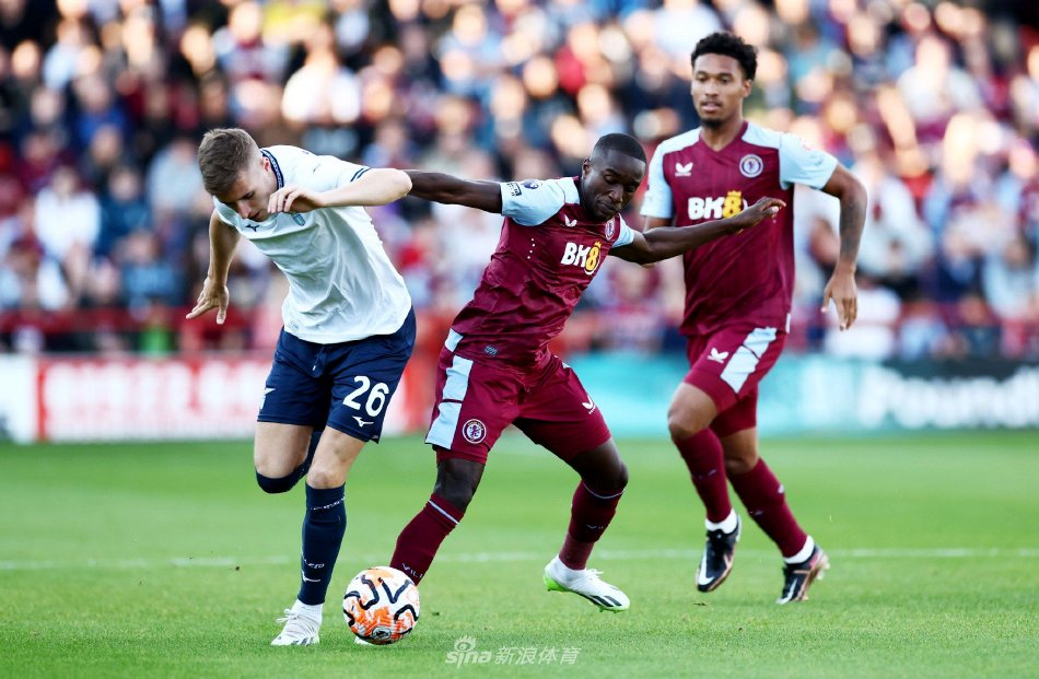 与努涅斯相 与努涅斯相